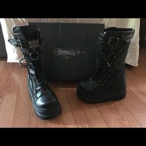 “NEW” DEMONIA HIGH RISE SHAKER BOOTS!!!